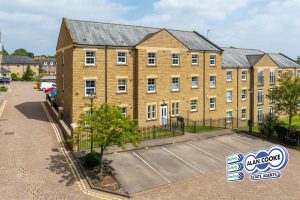 Stoneleigh Court, Alwoodley