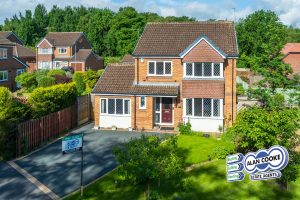 Grange Court, Alwoodley, LS17